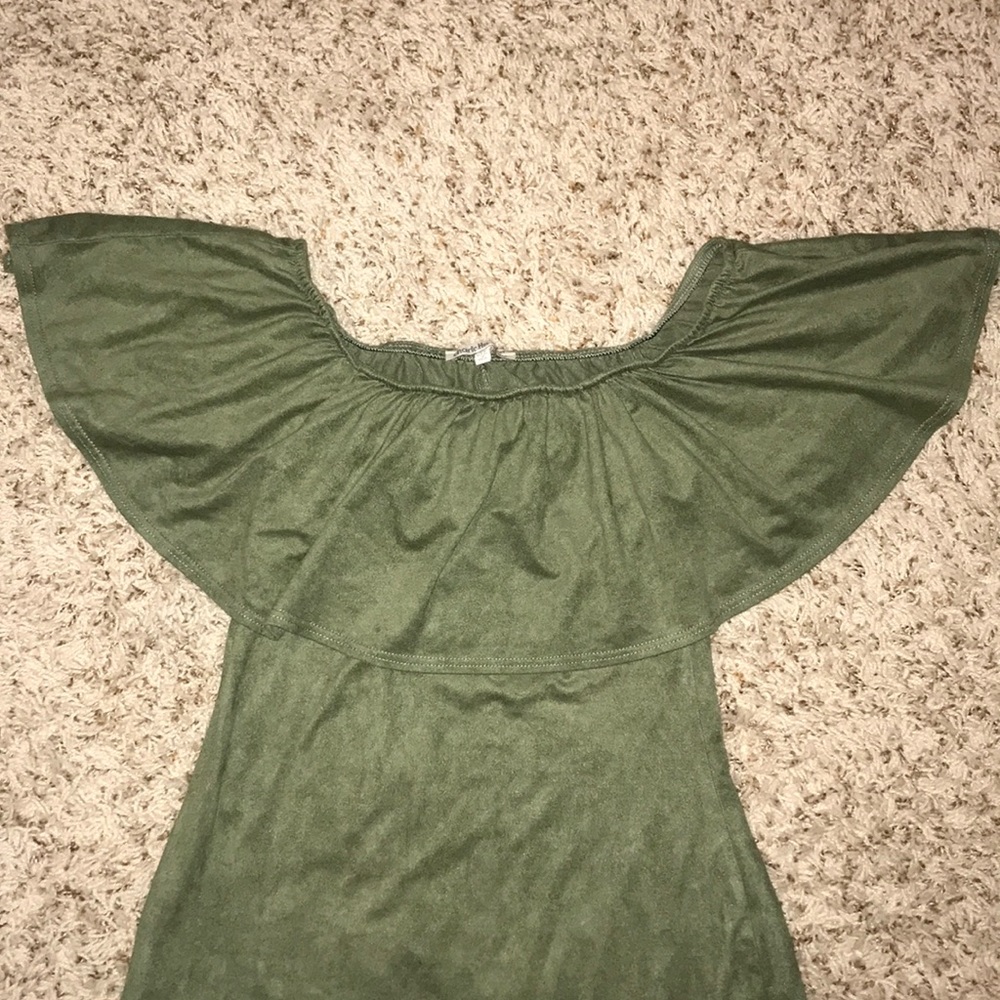 Dress - Picture 2 of 2